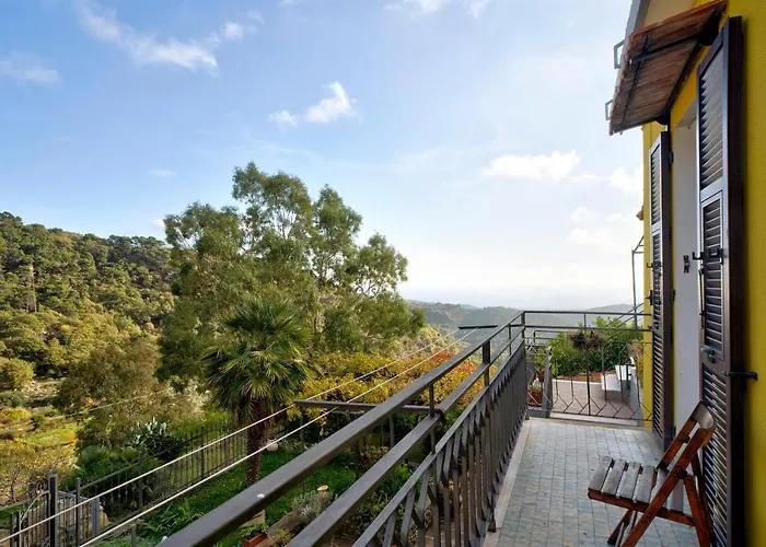 Dacia Tra Cielo E Mare * Villa Faraldi